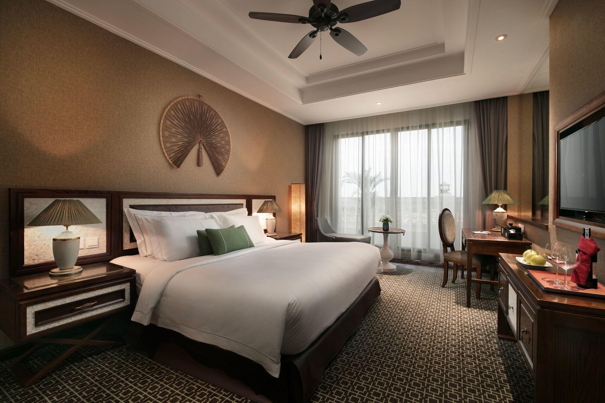 Hidden Charm Hotel&resort Hotel
