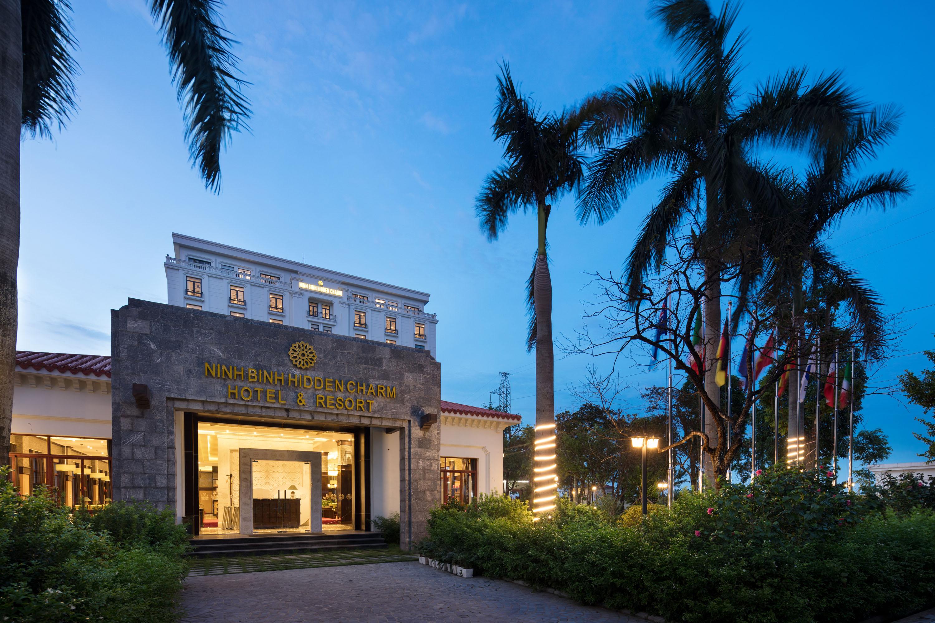 Hidden Charm Hotel&resort Hotel