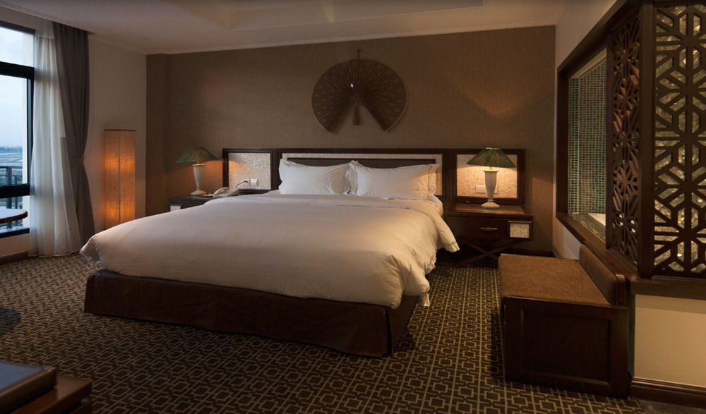 Hidden Charm Hotel&resort